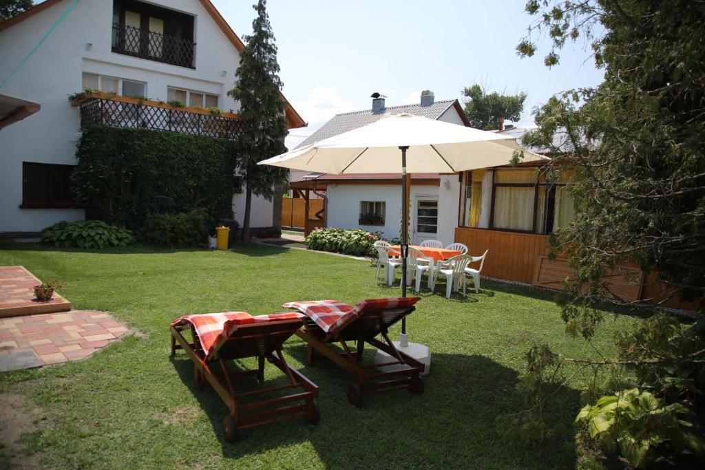 Hotel Simply Szallo Balatonboglár Exteriér fotografie