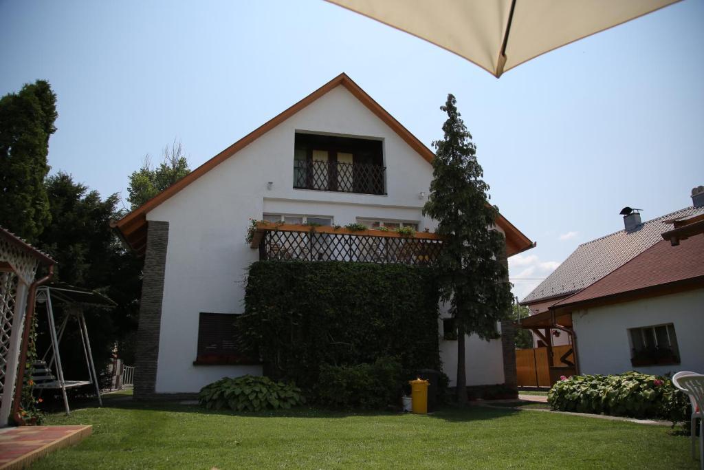 Hotel Simply Szallo Balatonboglár Exteriér fotografie