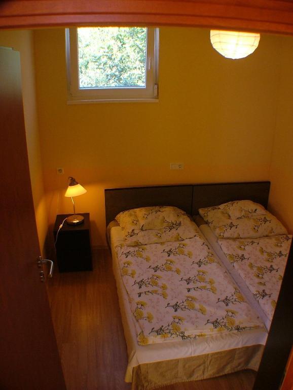 Hotel Simply Szallo Balatonboglár Pokoj fotografie
